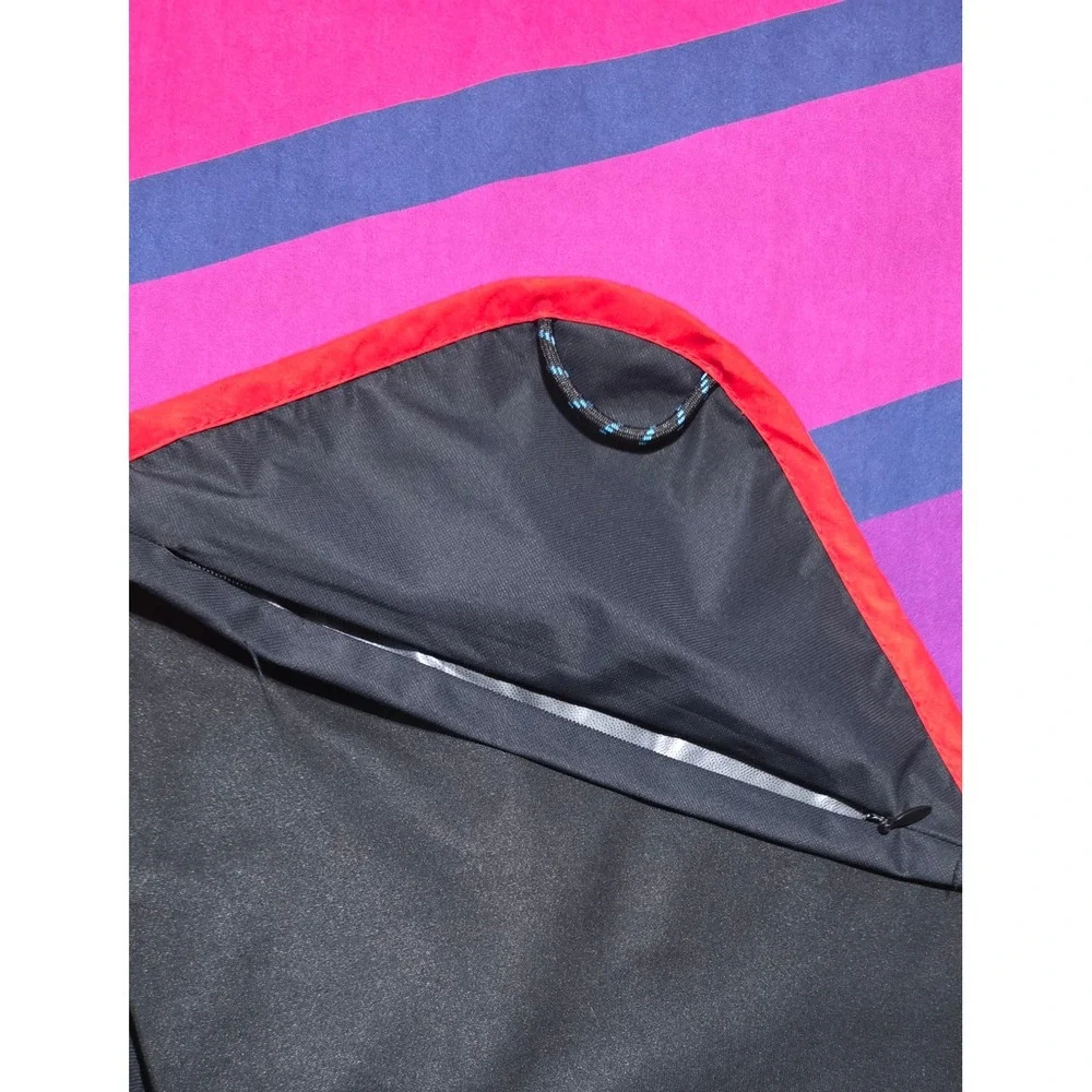 Rumpl Everywhere Mat Outdoor Picnic Beach Blanket Navy Red Geometric 52x75